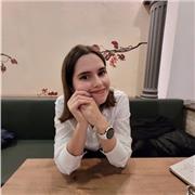 Graduada en Humanidades y vinculada al sector editorial. Ofrezco clases particulares de lengua y literatura (catalán y castellano)